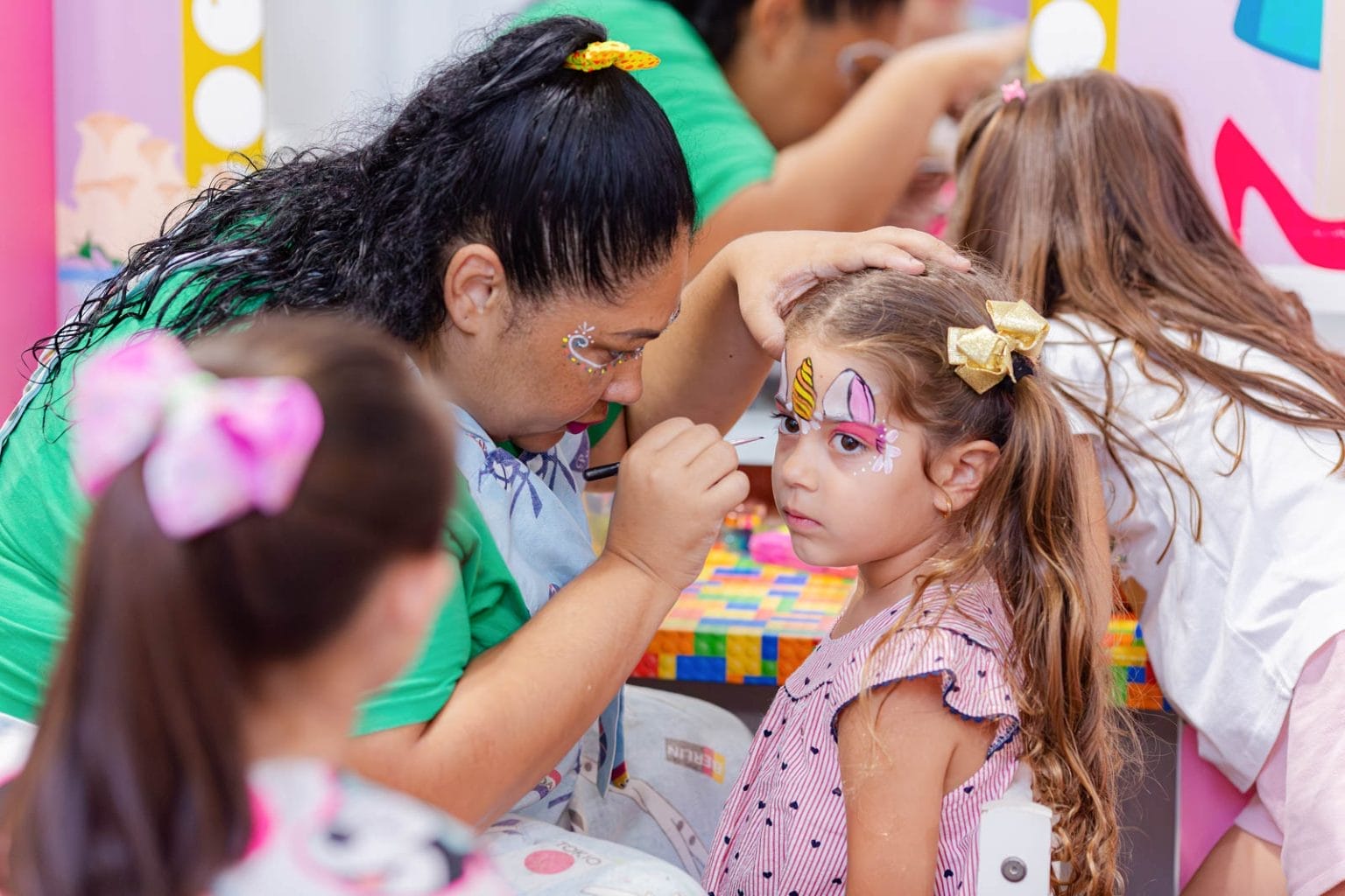 Pintura no rosto festa de aniversário infantil